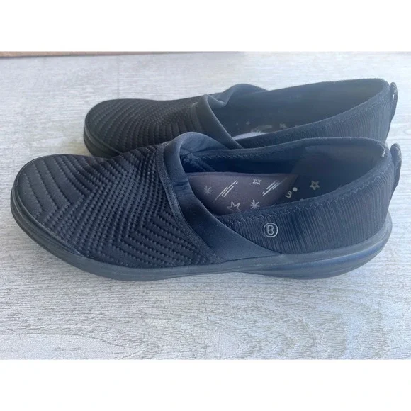 Bzees Coco Black Slip On Sneakers Womens 10M Comfort Walking Shoes Lightweight - Picture 1 of 6